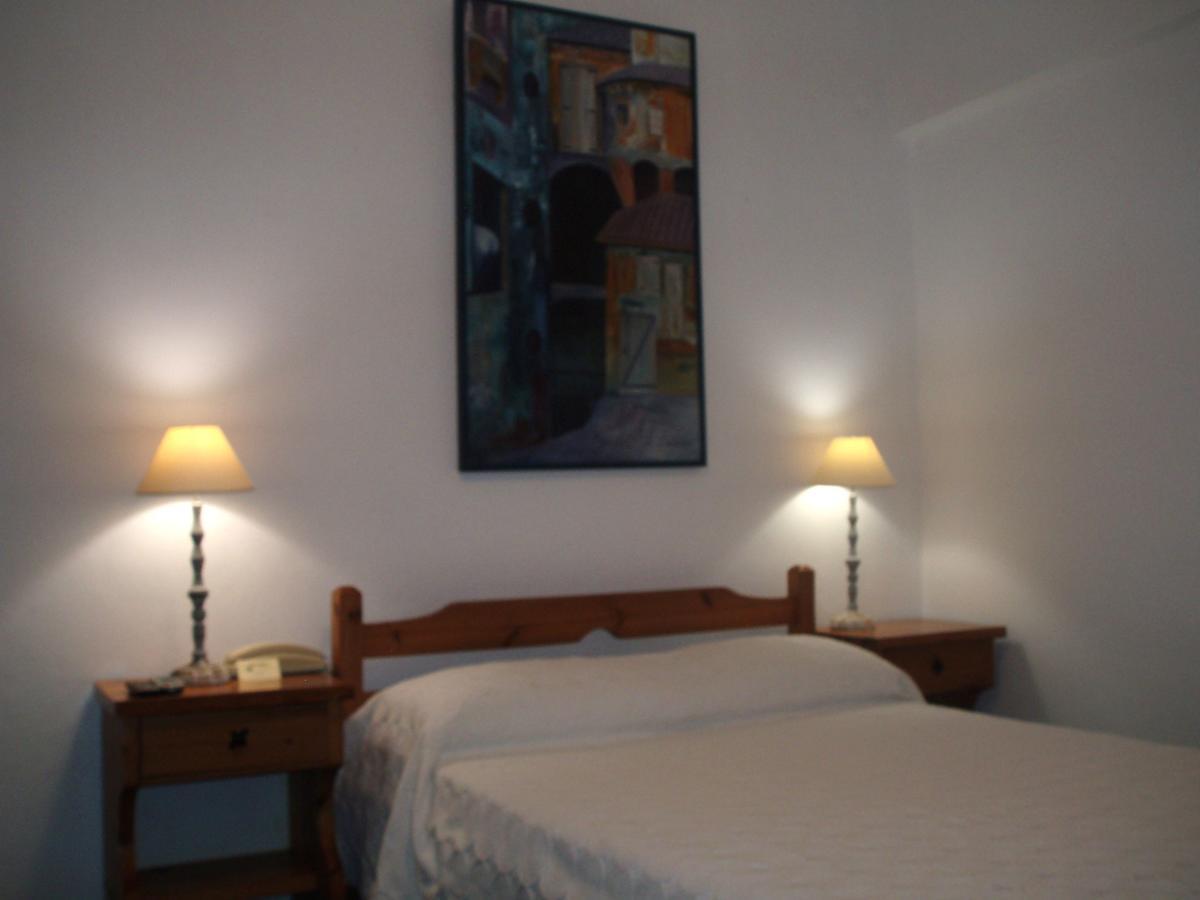 Scorpios Hotel & Suites Samos Town Exterior photo